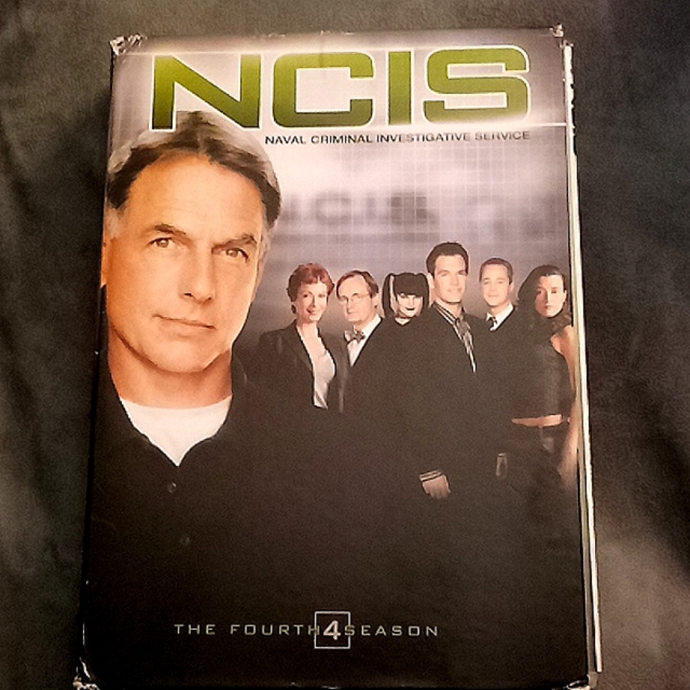 3/$15🍁NCIS, Season 4 | DVD